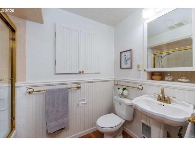 12222 Nw LAIDLAW Rd, Portland, OR 97229