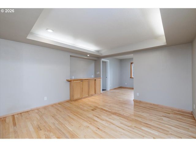12222 Nw LAIDLAW Rd, Portland, OR 97229