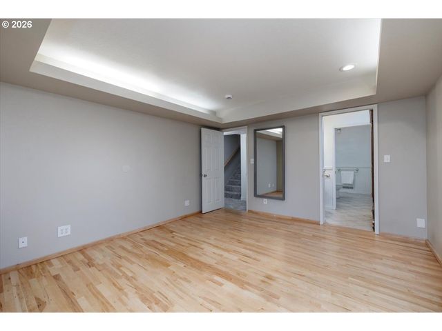 12222 Nw LAIDLAW Rd, Portland, OR 97229