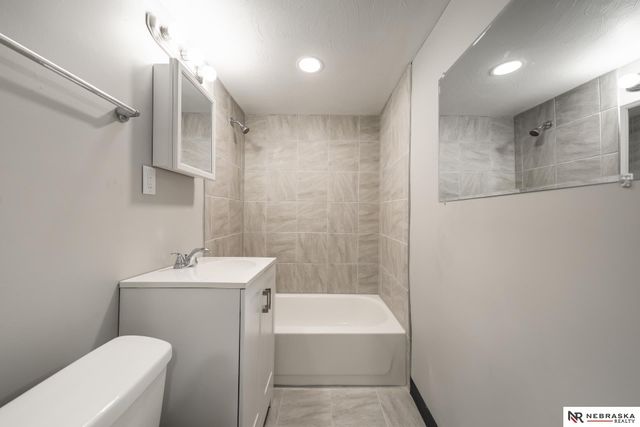 2815 N Street, Lincoln, NE 68510