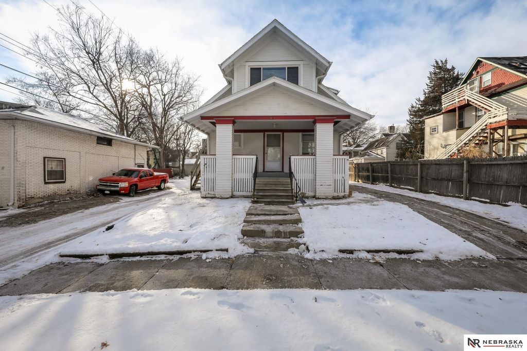 2815 N Street, Lincoln, NE 68510