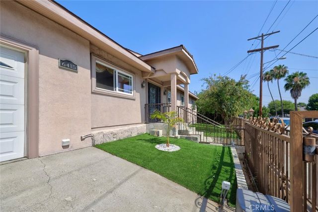 6415 Varna Avenue, Van Nuys, CA 91401