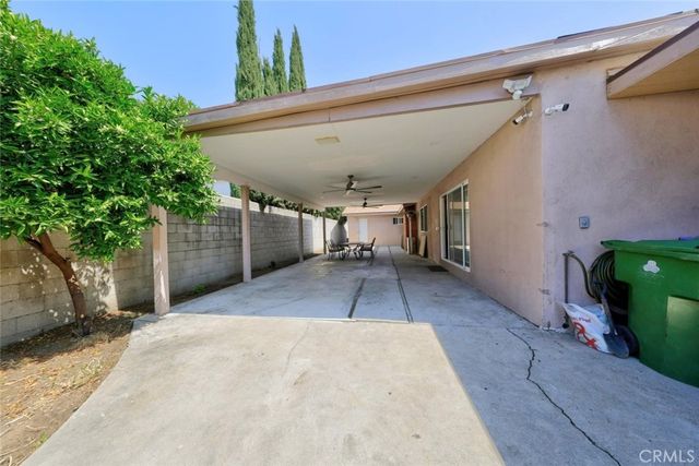 6415 Varna Avenue, Van Nuys, CA 91401