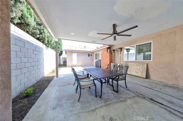 6415 Varna Avenue, Van Nuys, CA 91401