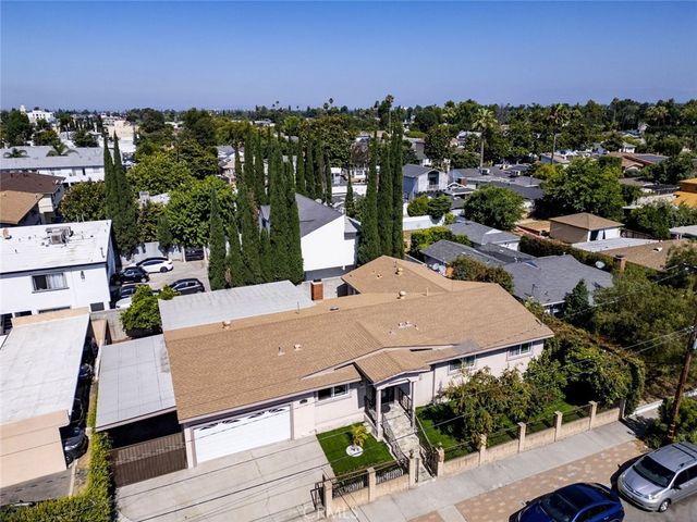6415 Varna Avenue, Van Nuys, CA 91401