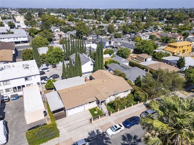 6415 Varna Avenue, Van Nuys, CA 91401