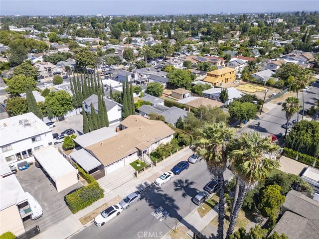6415 Varna Avenue, Van Nuys, CA 91401