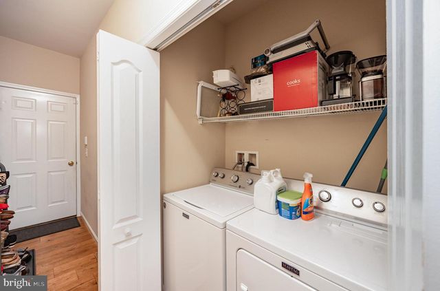1151 DAY STAR DR, Harrisburg, PA 17111