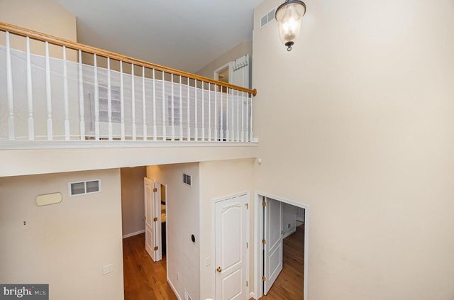 1151 DAY STAR DR, Harrisburg, PA 17111