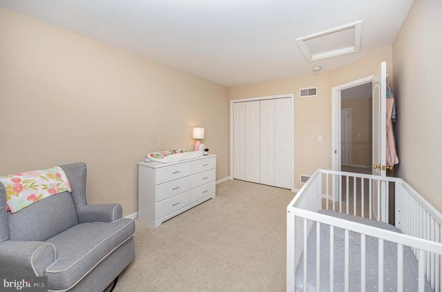 1151 DAY STAR DR, Harrisburg, PA 17111
