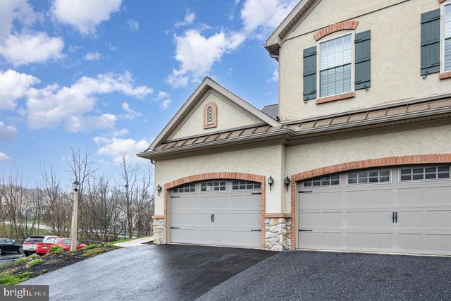 1151 DAY STAR DR, Harrisburg, PA 17111