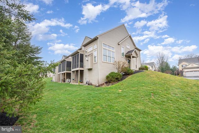 1151 DAY STAR DR, Harrisburg, PA 17111