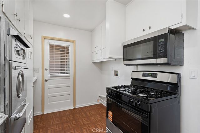 22640 Cohasset, West Hills, CA 91307