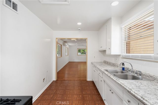 22640 Cohasset, West Hills, CA 91307