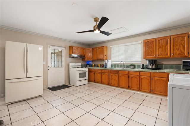22640 Cohasset, West Hills, CA 91307