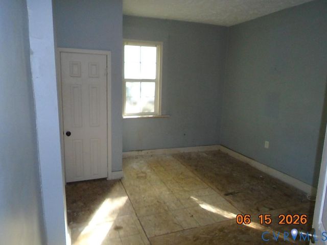 202 N Juniper Ave, Highland Springs, VA 23075