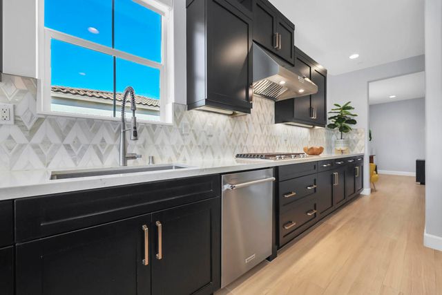 80383 Segovia View Way, La Quinta, CA 92253