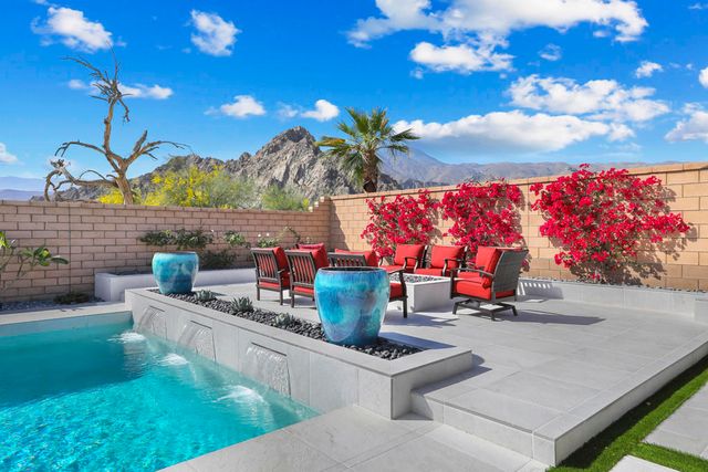 80383 Segovia View Way, La Quinta, CA 92253