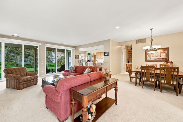 11861 Covey Lane, Huntley, IL 60142