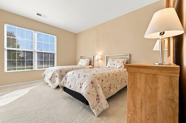 11861 Covey Lane, Huntley, IL 60142