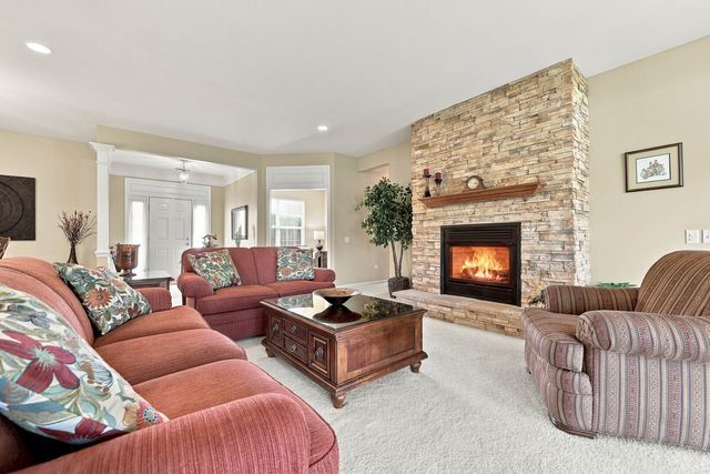 11861 Covey Lane, Huntley, IL 60142