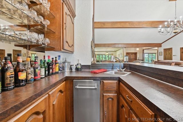 2956 E 69th Street, Tulsa, OK 74136