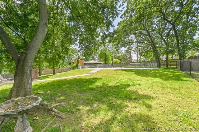 2956 E 69th Street, Tulsa, OK 74136