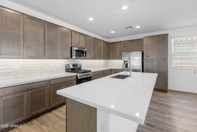 14812 W GRAY FOX Trail, Surprise, AZ 85387