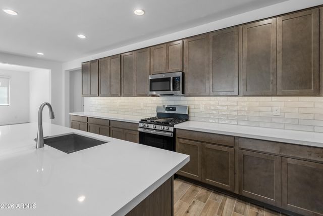 14812 W GRAY FOX Trail, Surprise, AZ 85387