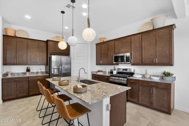 2975 E BARREL RACE Road, San Tan Valley, AZ 85140