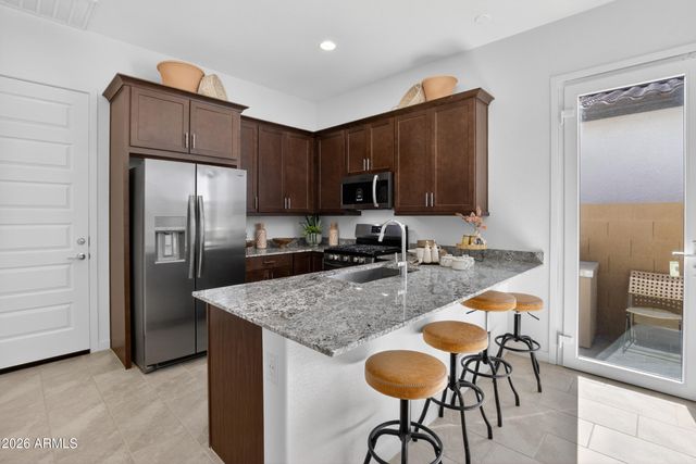 2975 E BARREL RACE Road, San Tan Valley, AZ 85140