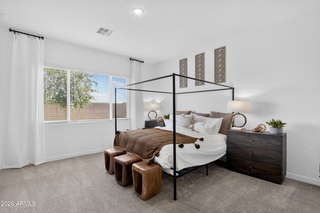 2975 E BARREL RACE Road, San Tan Valley, AZ 85140