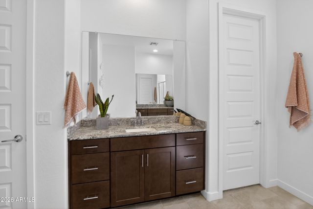 2975 E BARREL RACE Road, San Tan Valley, AZ 85140