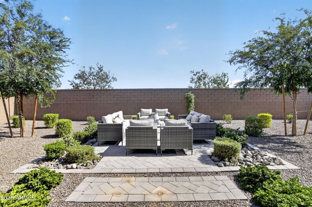 2975 E BARREL RACE Road, San Tan Valley, AZ 85140
