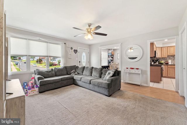 21 GRANT DR, Clementon, NJ 08021