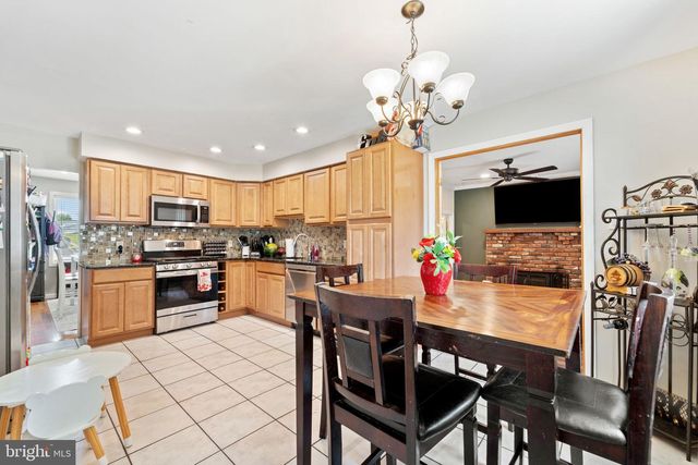 21 GRANT DR, Clementon, NJ 08021