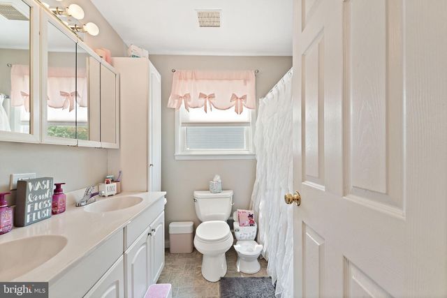 21 GRANT DR, Clementon, NJ 08021