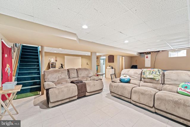 21 GRANT DR, Clementon, NJ 08021