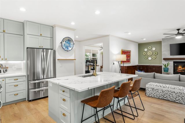 5914 Salcon Cliff DR, Austin, TX 78749