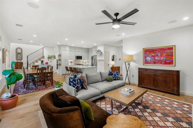 5914 Salcon Cliff DR, Austin, TX 78749