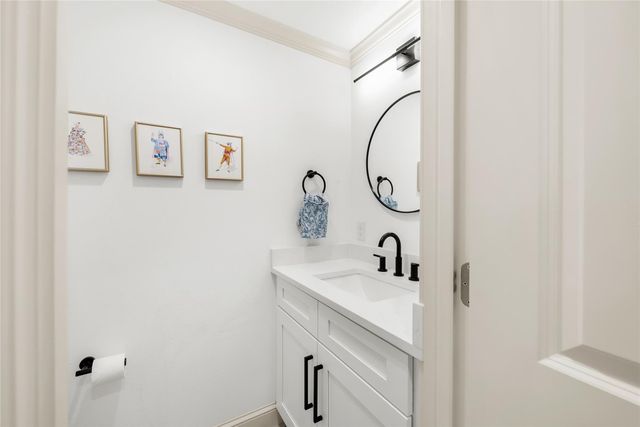 5914 Salcon Cliff DR, Austin, TX 78749