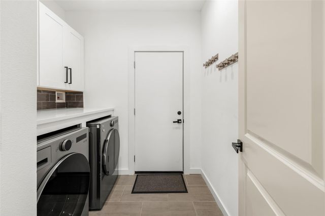 5914 Salcon Cliff DR, Austin, TX 78749