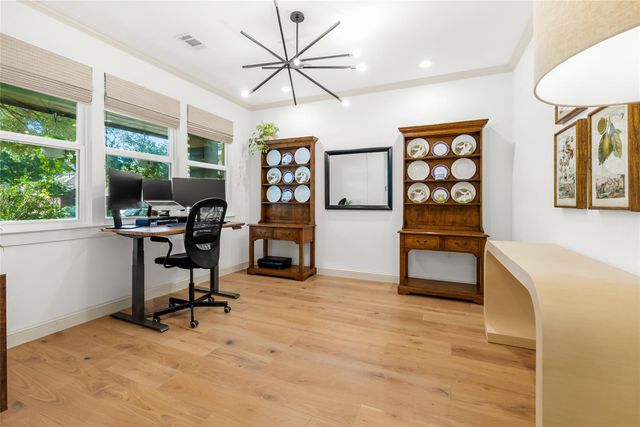 5914 Salcon Cliff DR, Austin, TX 78749