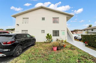 10745 SW 3rd St 6, Sweetwater, FL 33174
