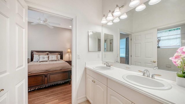 225 PESARO DRIVE, North Venice, FL 34275