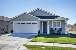 643 NE McCampbell Street, Madras, OR 97741