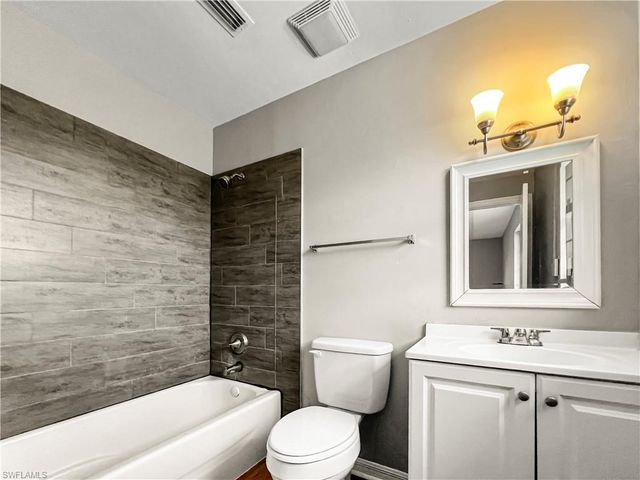 849 Theodore Vail ST E, Lehigh Acres, FL 33974