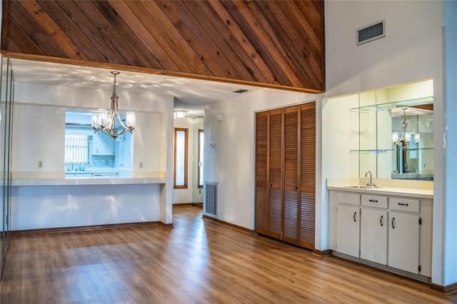 2025 SYLVESTER ROAD AA1, Lakeland, FL 33803