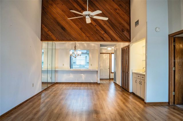 2025 SYLVESTER ROAD AA1, Lakeland, FL 33803