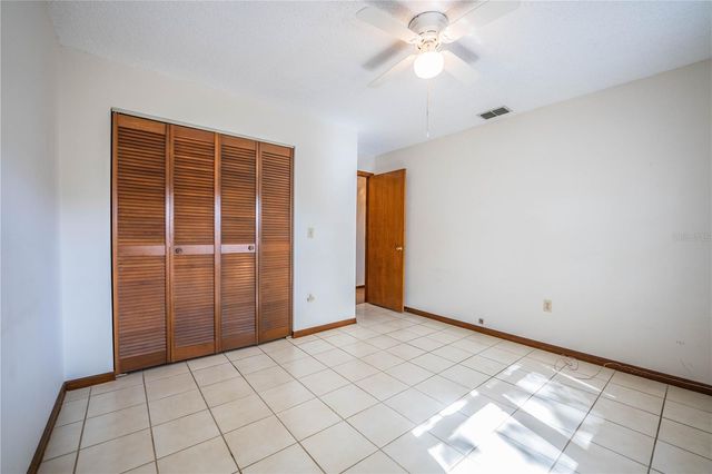 2025 SYLVESTER ROAD AA1, Lakeland, FL 33803
